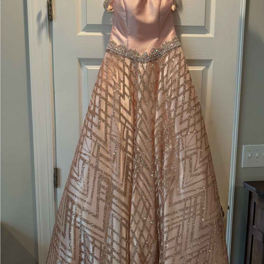 Elegant Pink Gown with Silver Accents kids size 8 (zippered back)